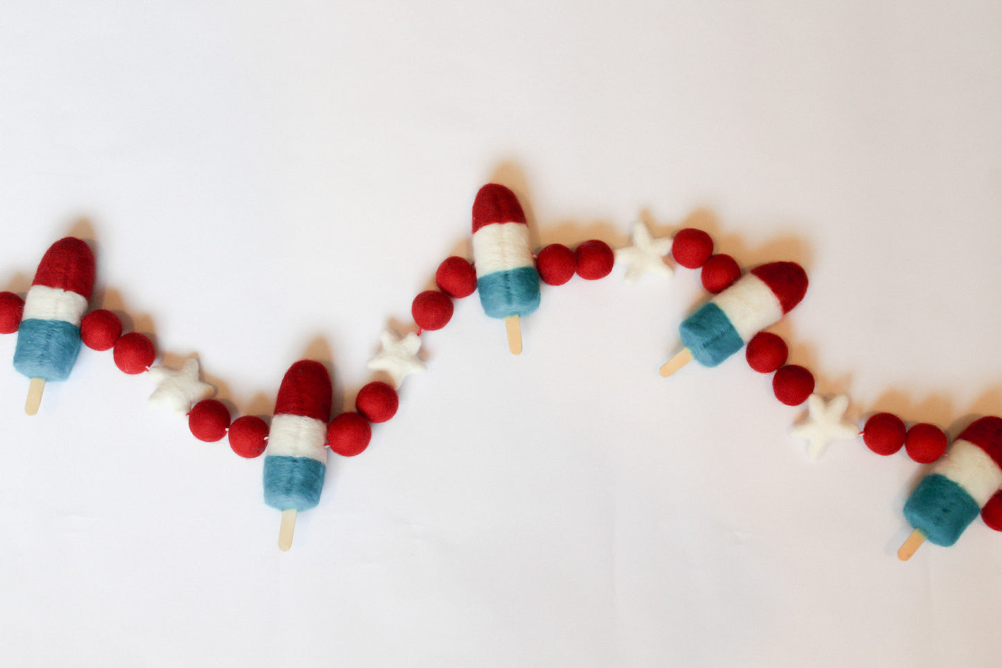Rocket Pop Star Garland