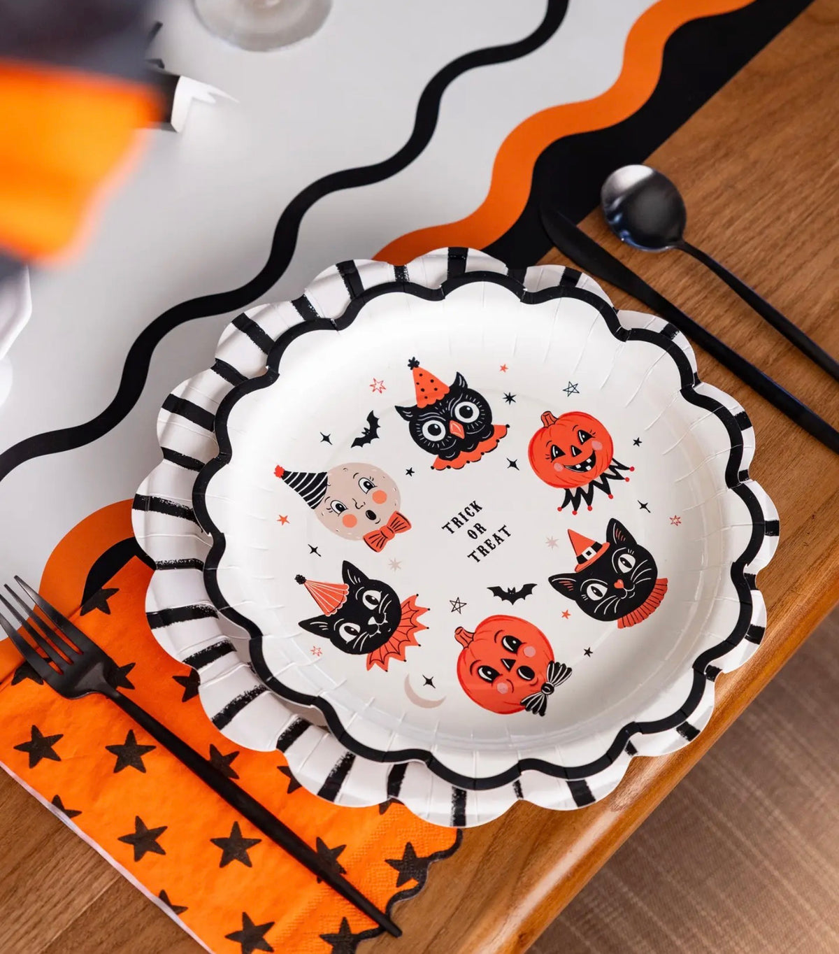 Vintage Halloween Character Plate