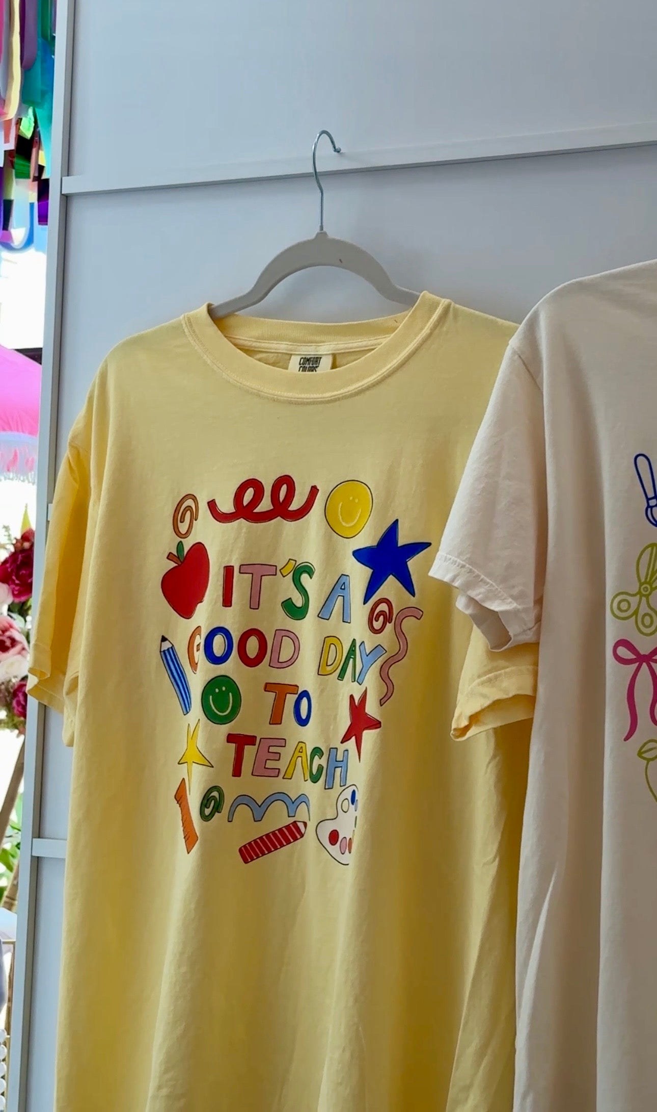 It’s A Good Day to Teach Graphic T-Shirt