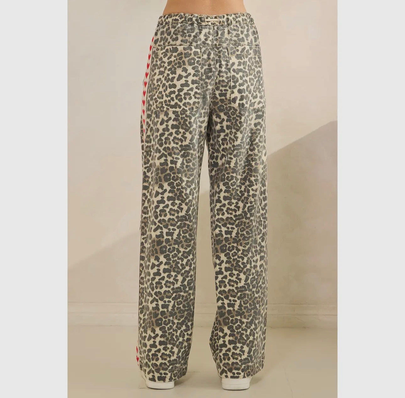 Leopard Printed Wide Leg Pants